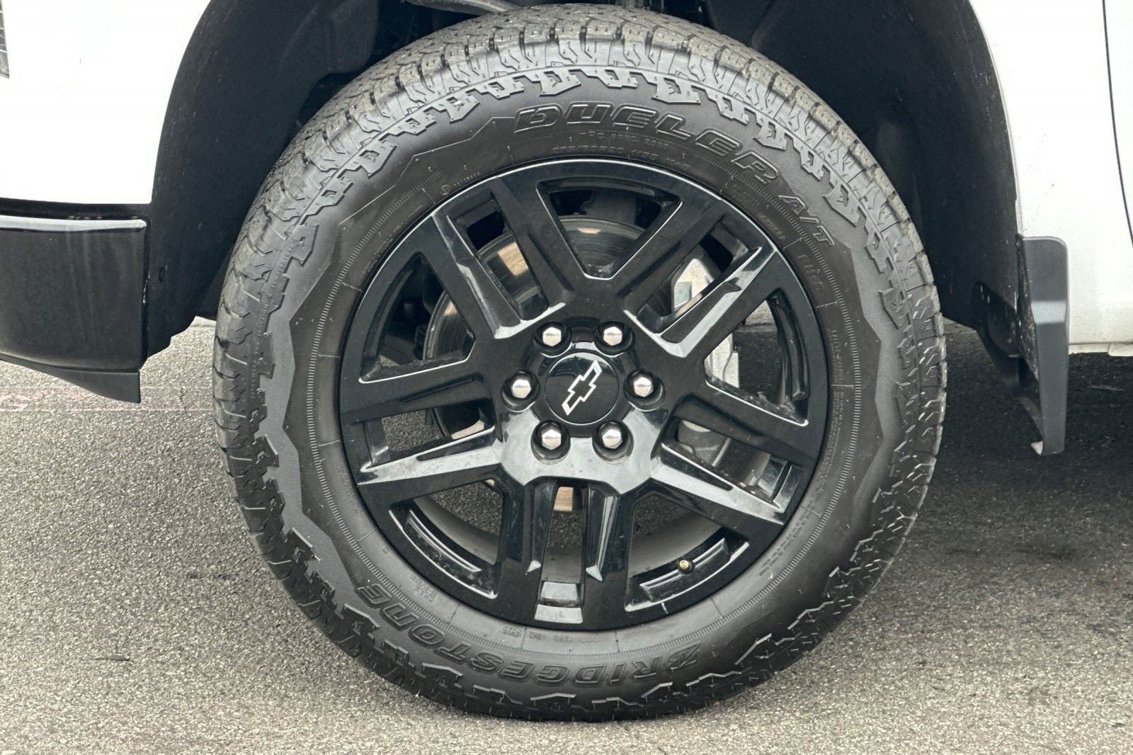 Certified 2024 Chevrolet Silverado 1500 Custom Trail Boss w/ Turbomax Blackout Package image 30