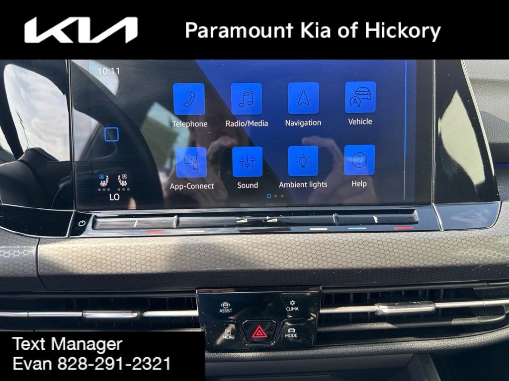 Used 2022 Volkswagen GTI SE FWD image 24