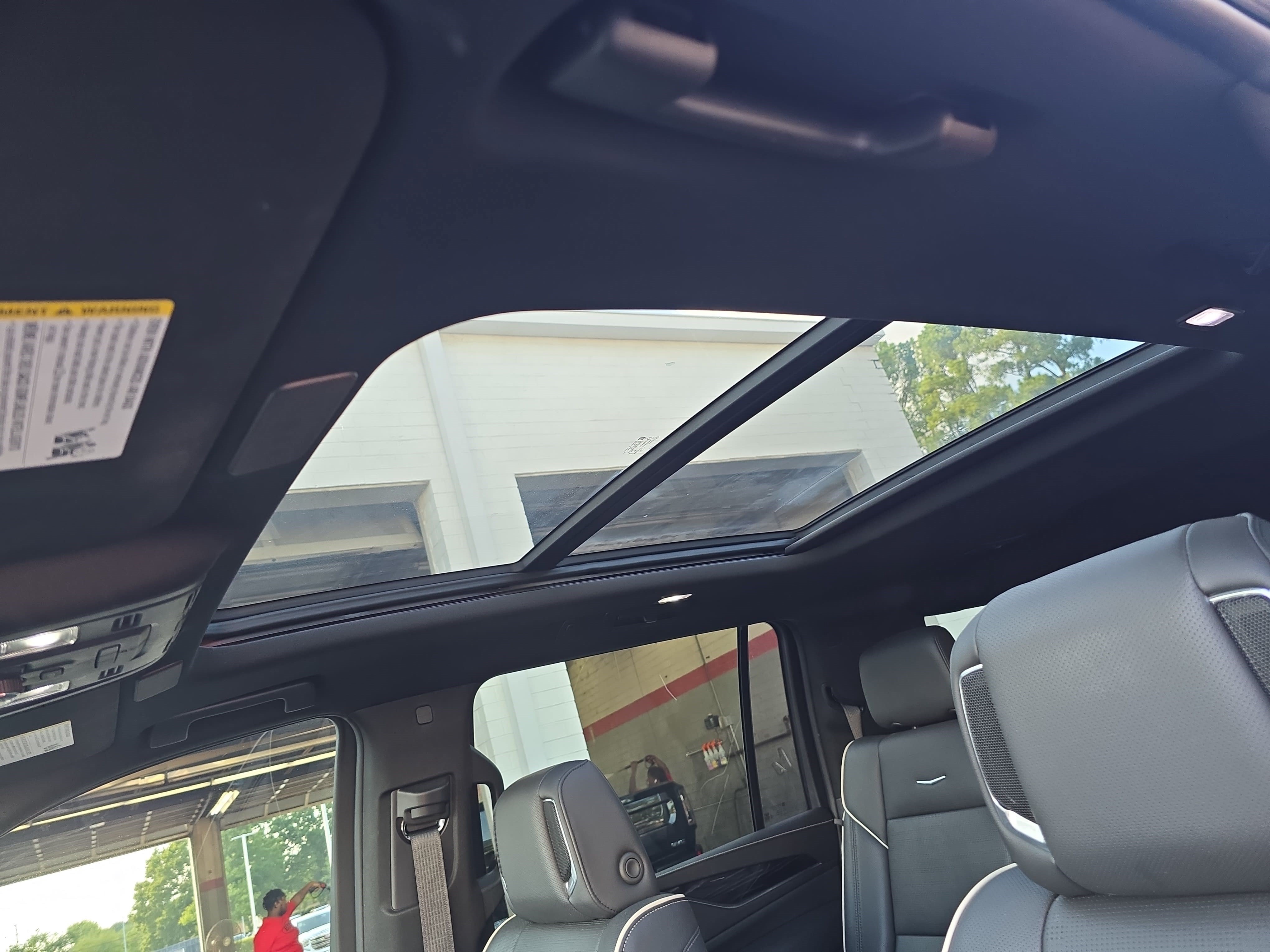 Used 2022 Cadillac Escalade ESV Sport w/ Touring Package AWD/4WD image 30