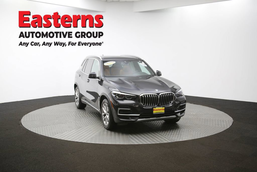Used 2022 BMW X5 xDrive40i w/ Premium Package image 56
