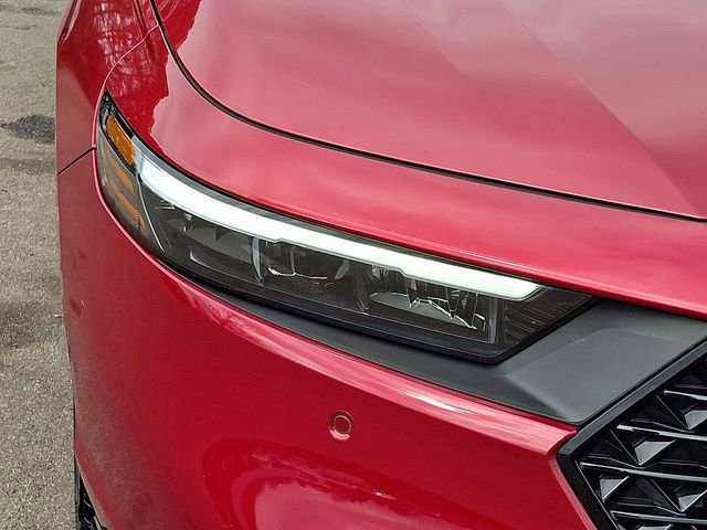 Used 2024 Honda Accord Touring image 11
