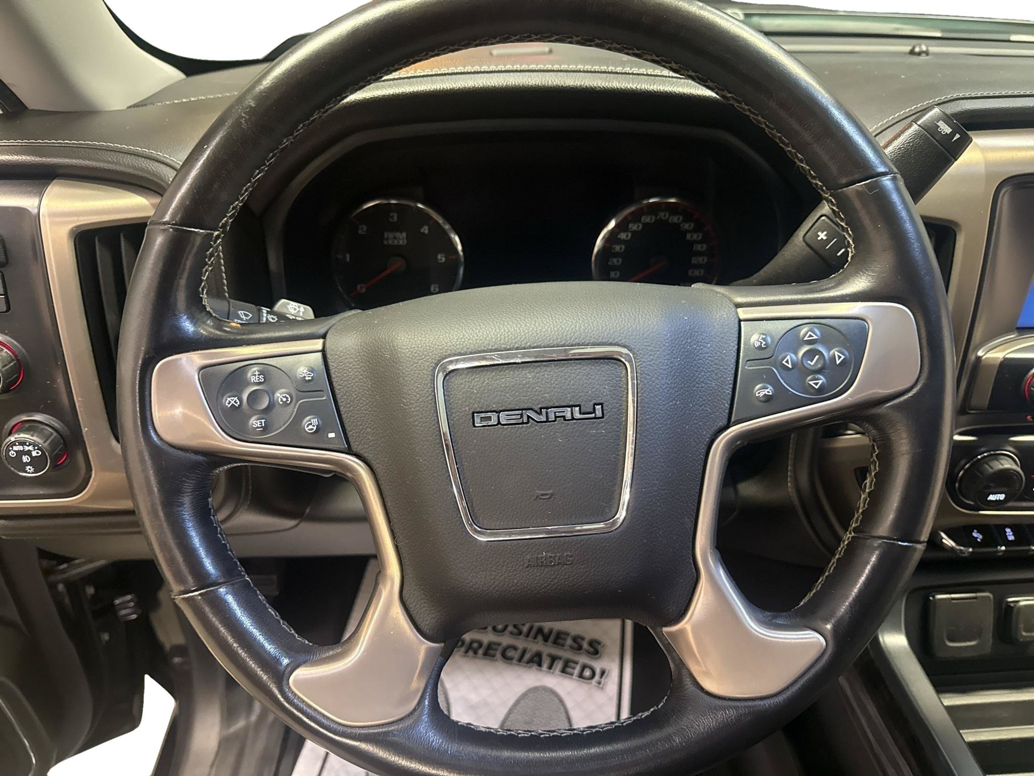 Used 2015 GMC Sierra 1500 Denali w/ Driver Alert Package AWD/4WD image 12