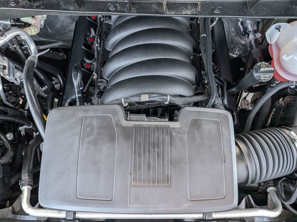 New 2026 Chevrolet Tahoe LS RWD image 13