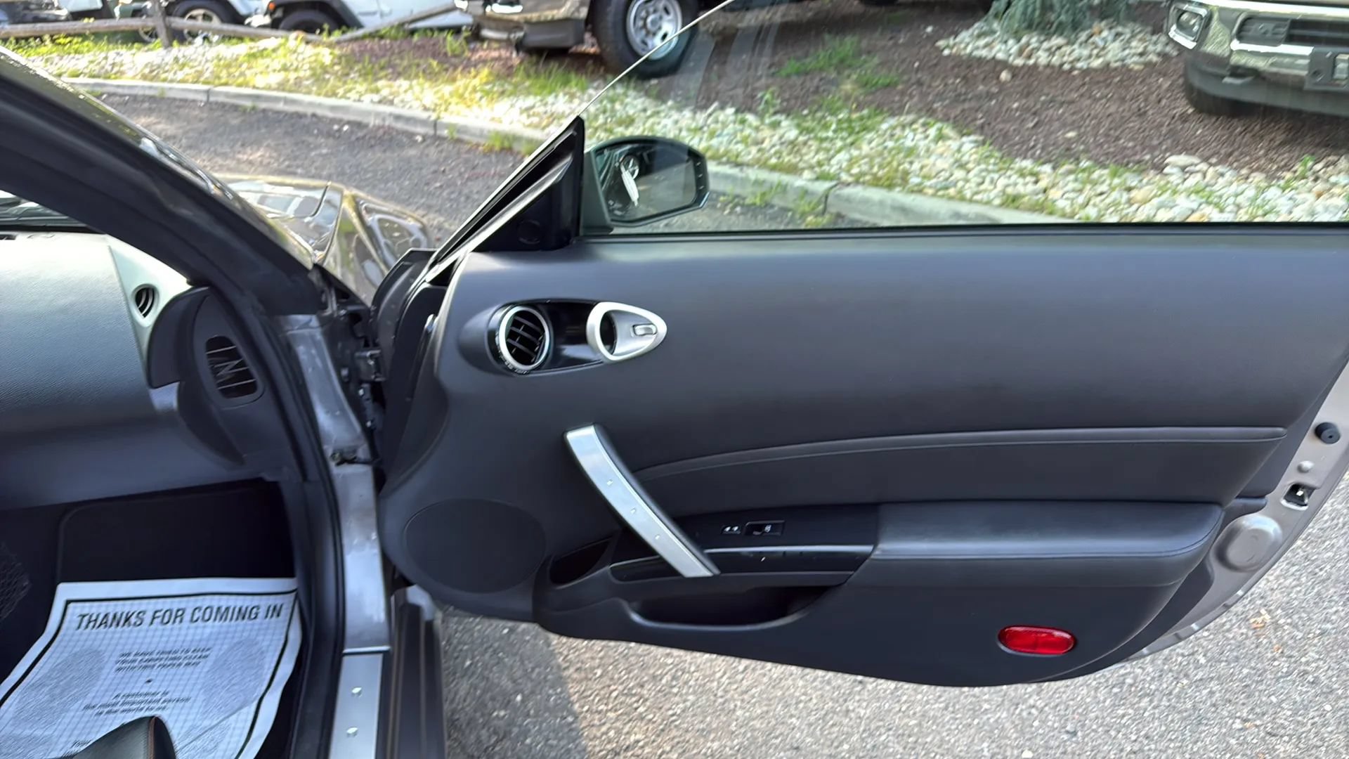 Used 2007 Nissan 350Z Touring RWD image 16