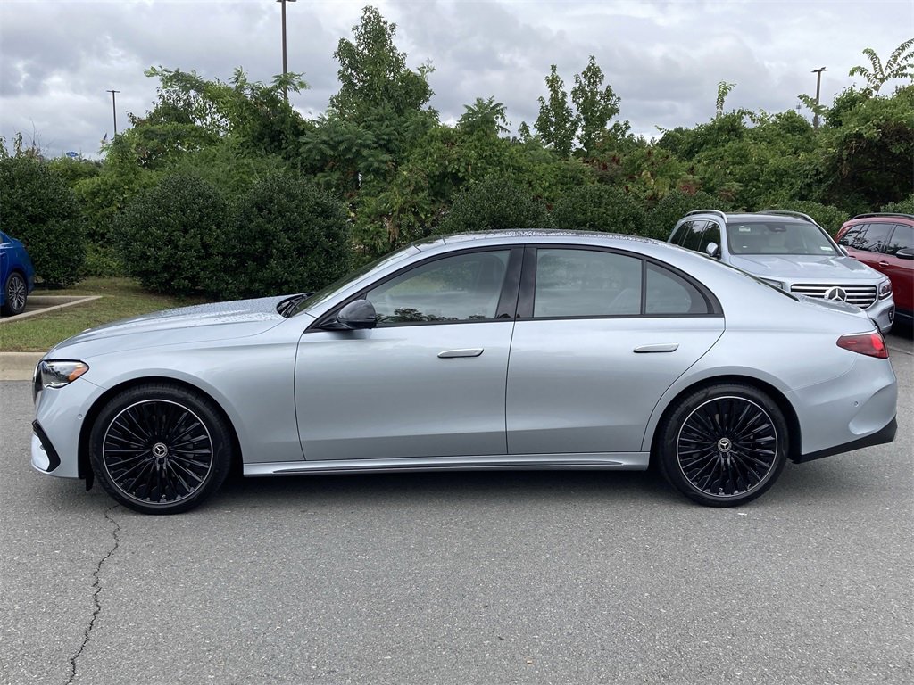 New 2026 Mercedes-Benz E 350 4MATIC Sedan image 4