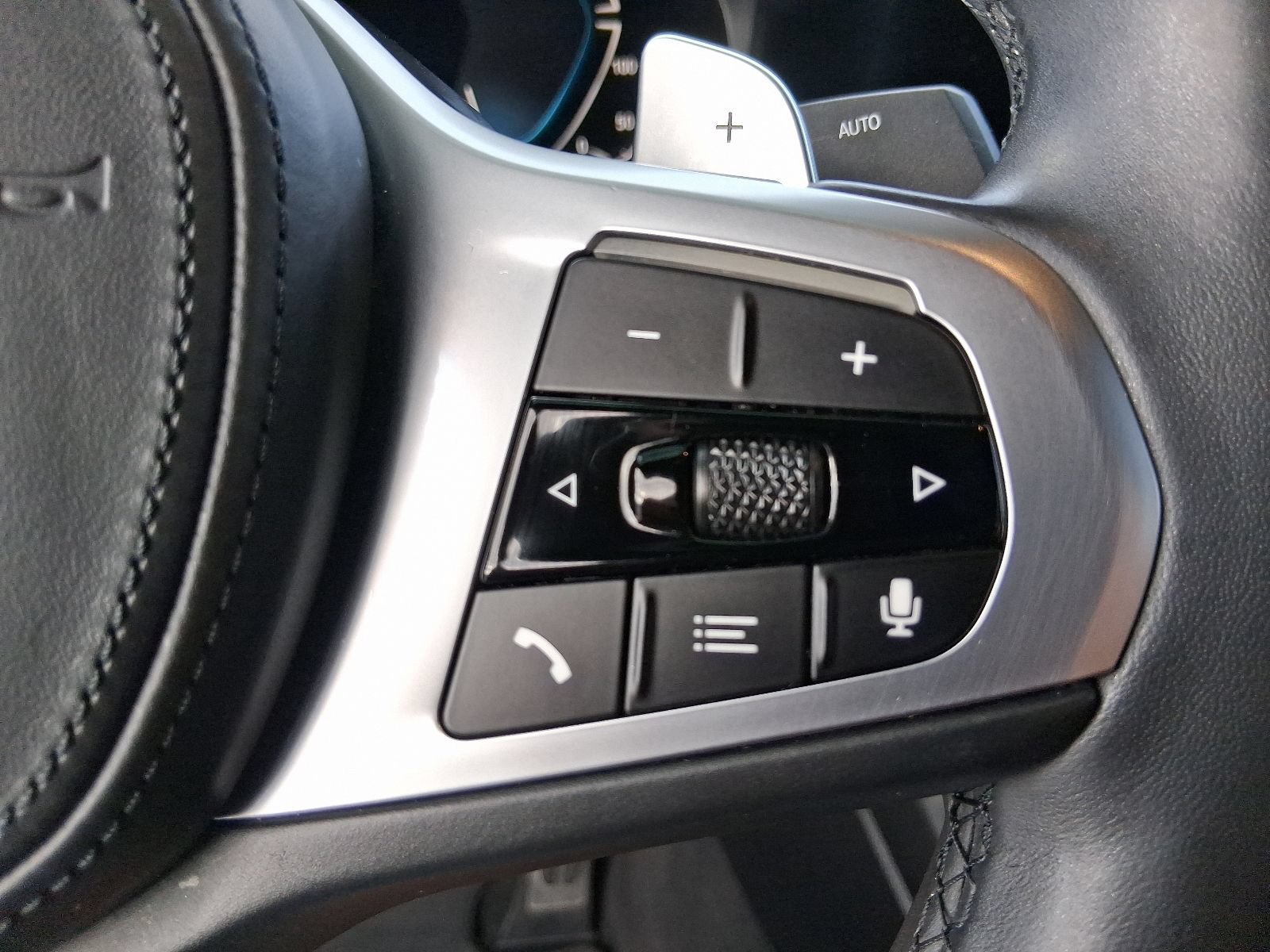 Used 2021 BMW 330e RWD image 19