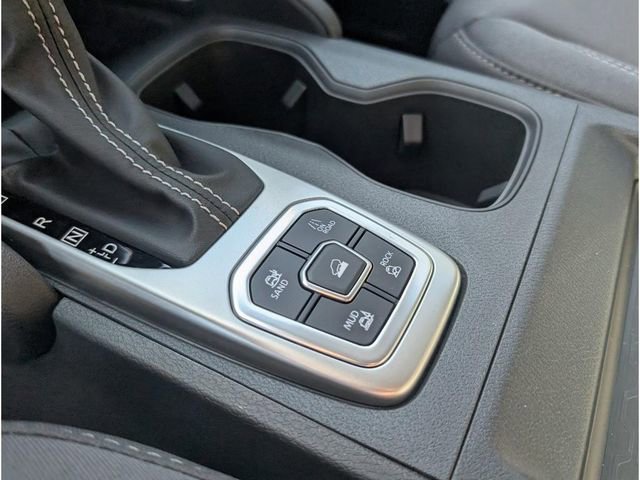 New 2026 Nissan Frontier SV w/ Tow Package image 26