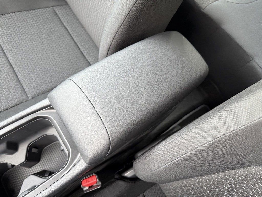 New 2026 Nissan Kicks S image 26