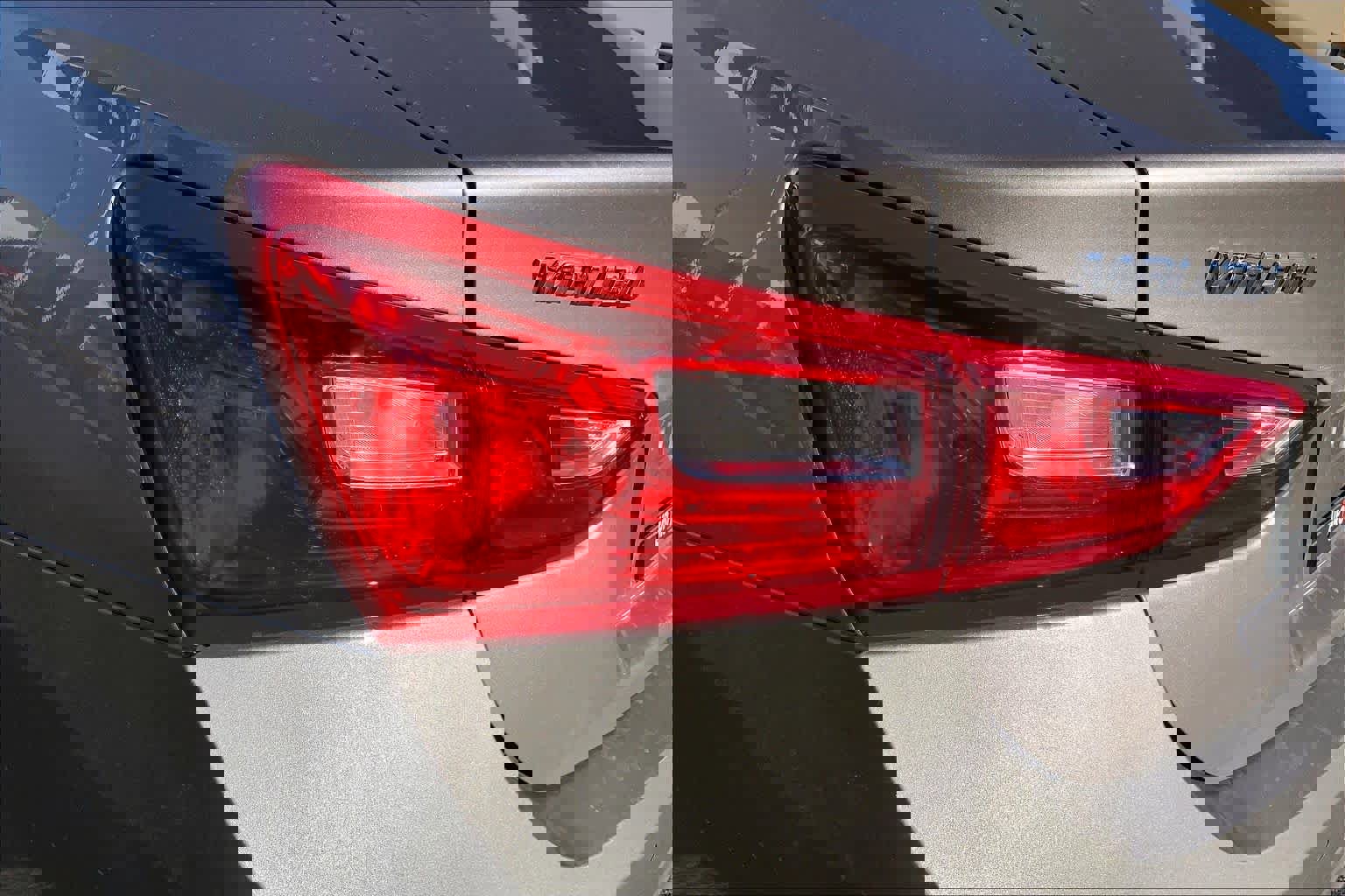 Certified 2025 Chevrolet Malibu LS image 29