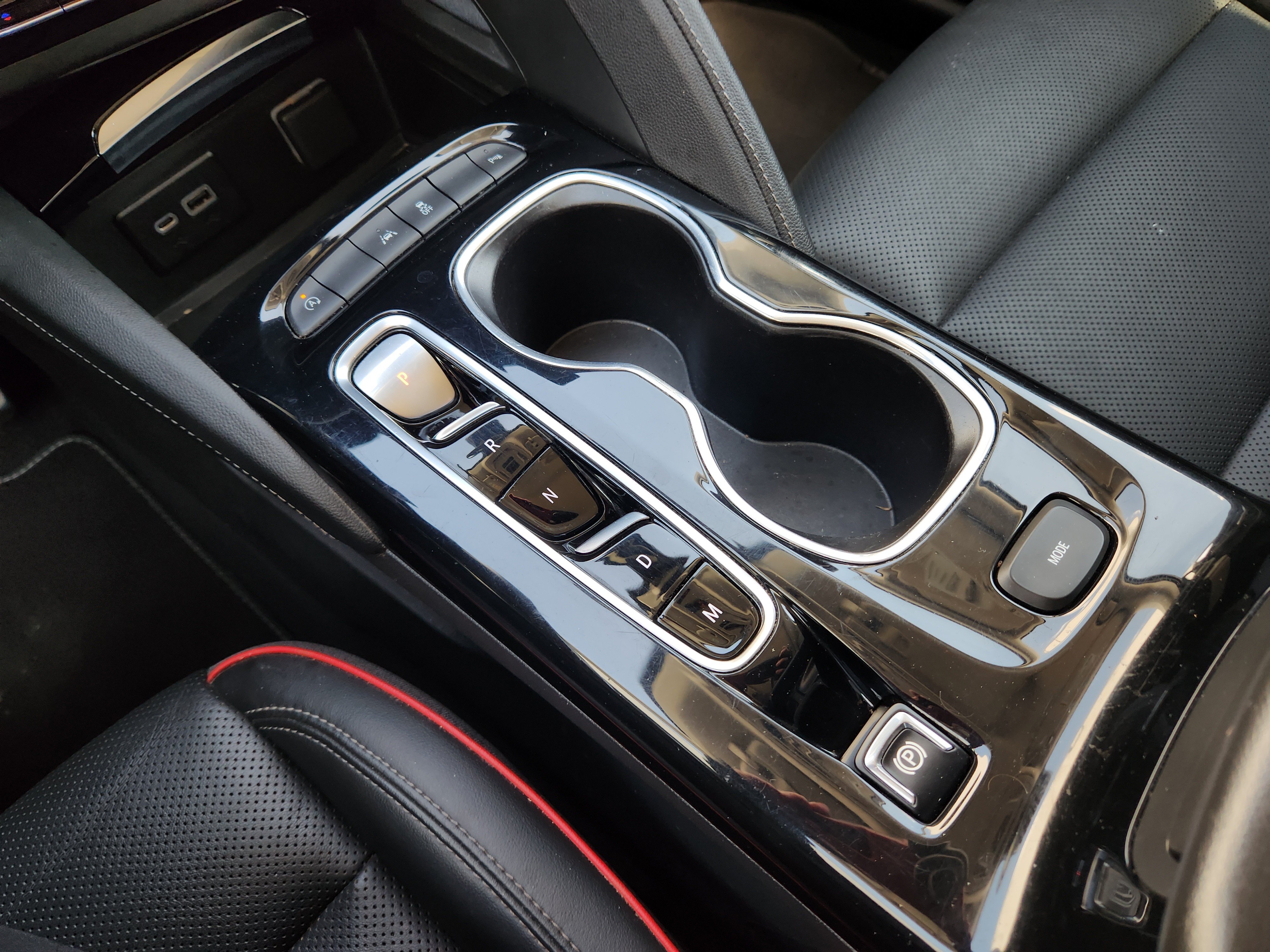 Used 2023 Buick Envision Essence w/ Sport Touring Package FWD image 23