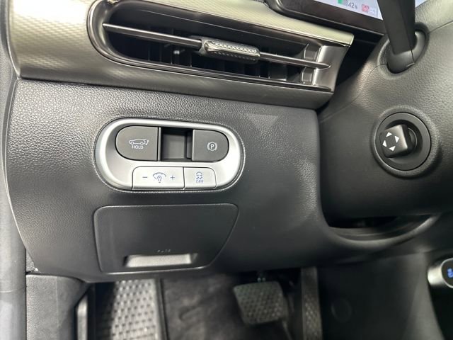 Used 2025 Genesis GV60 Advanced image 19