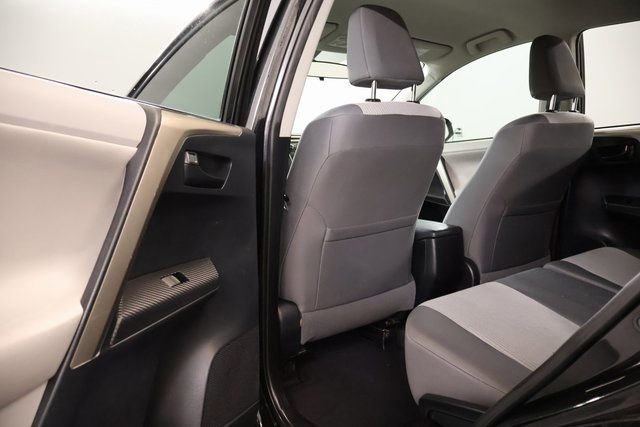 Used 2013 Toyota RAV4 LE image 25