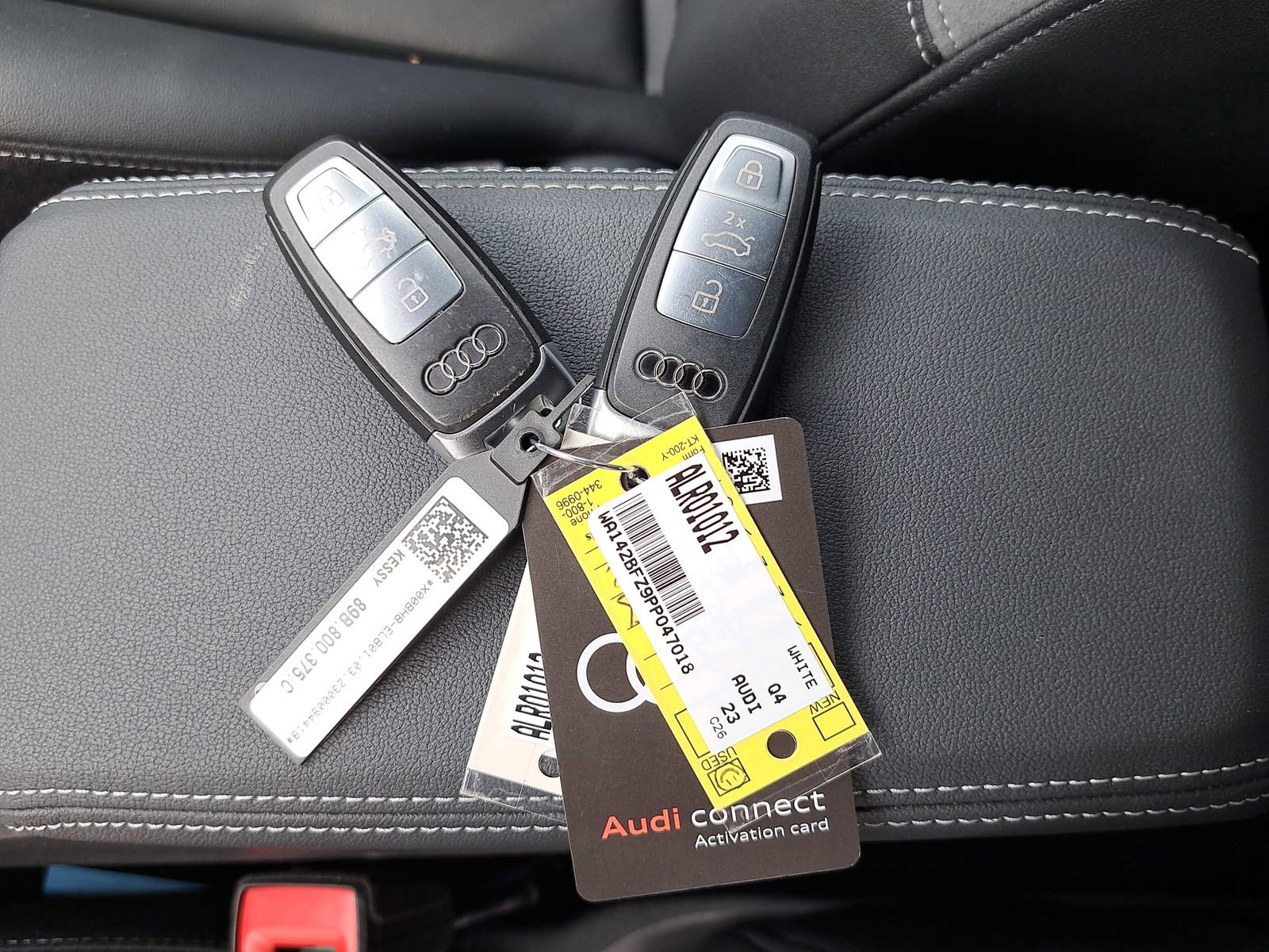 Used 2023 Audi Q4 e-tron Prestige image 10