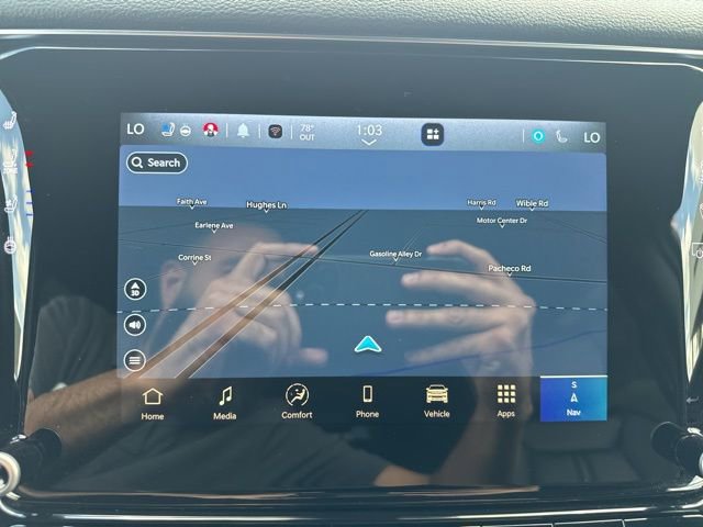 Certified 2024 Jeep Wagoneer 4WD w/ HD Trailer Tow Package image 17