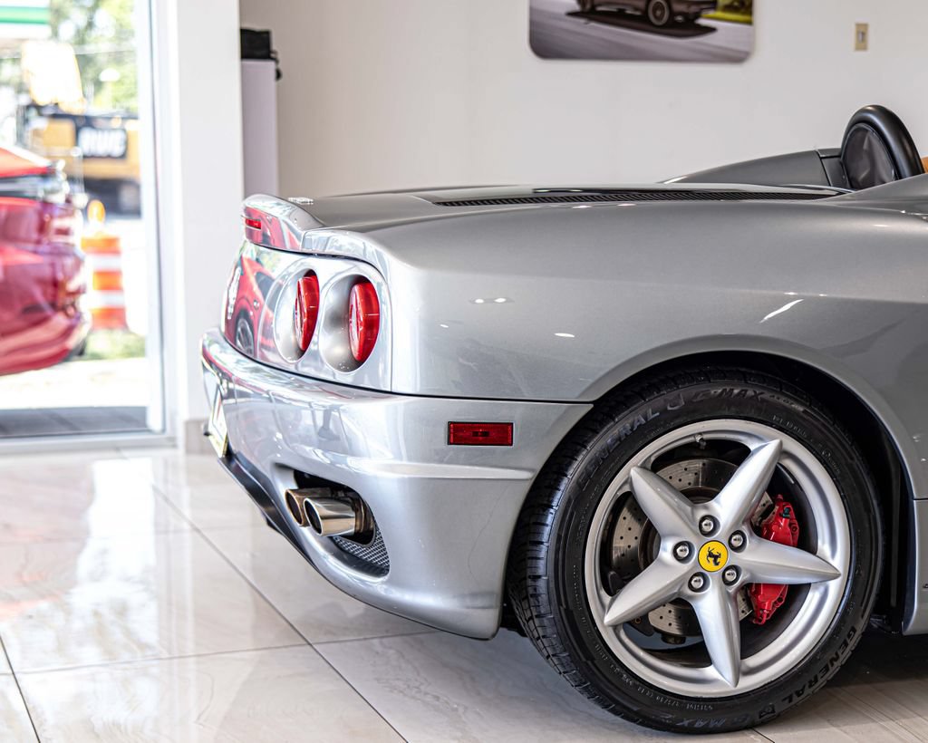 Used 2001 Ferrari 360 Spider RWD image 12