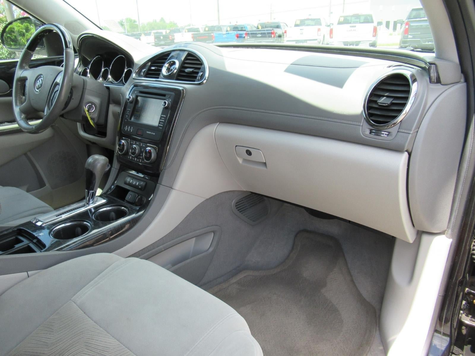 Used 2016 Buick Enclave Convenience FWD image 11