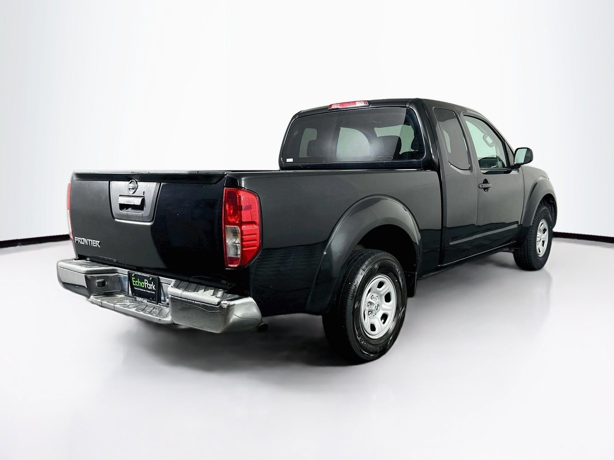 Used 2016 Nissan Frontier S RWD image 9