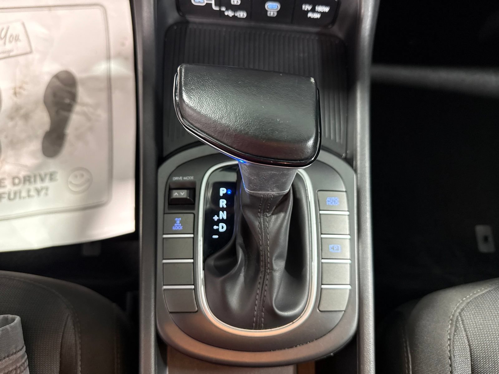 Used 2025 Hyundai Kona SEL AWD/4WD image 32