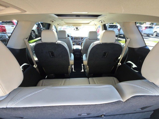 Used 2019 Buick Enclave Premium w/ Experience Buick Package AWD/4WD image 7