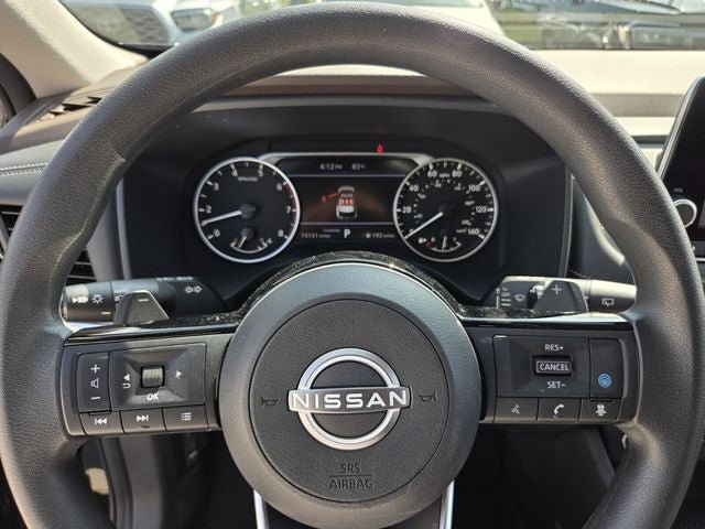 Used 2023 Nissan Rogue SV FWD image 22