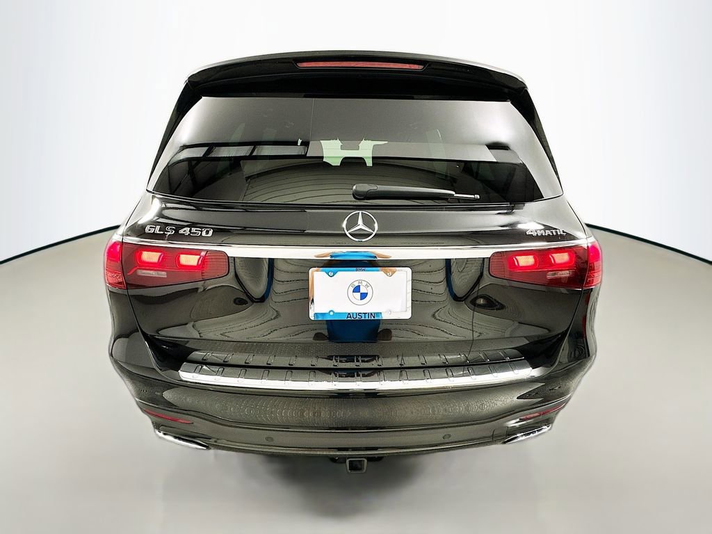 Used 2025 Mercedes-Benz GLS 450 4MATIC image 6