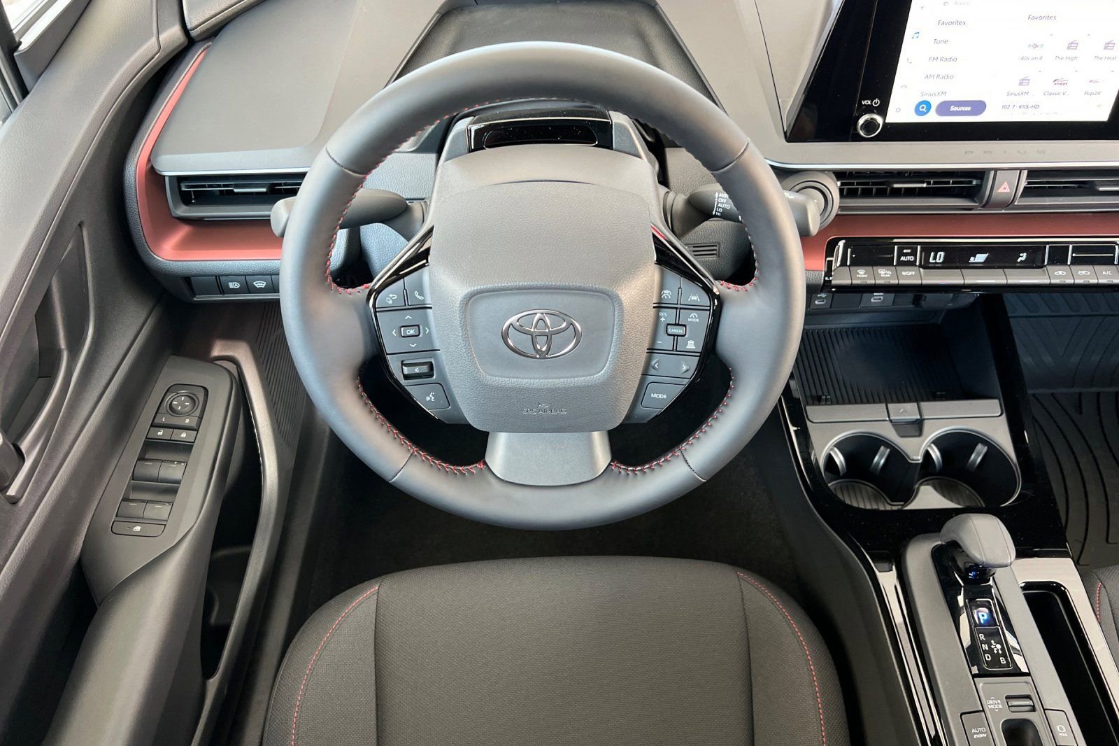 New 2026 Toyota Prius Plug-In Hybrid FWD image 15