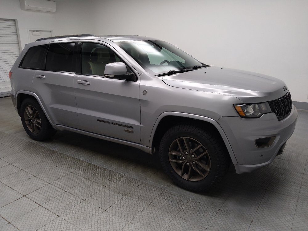 Used 2017 Jeep Grand Cherokee Limited 75th Anniversary AWD/4WD image 11