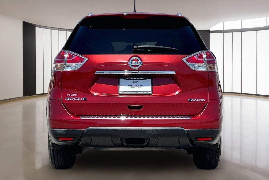 Used 2016 Nissan Rogue SV image 4