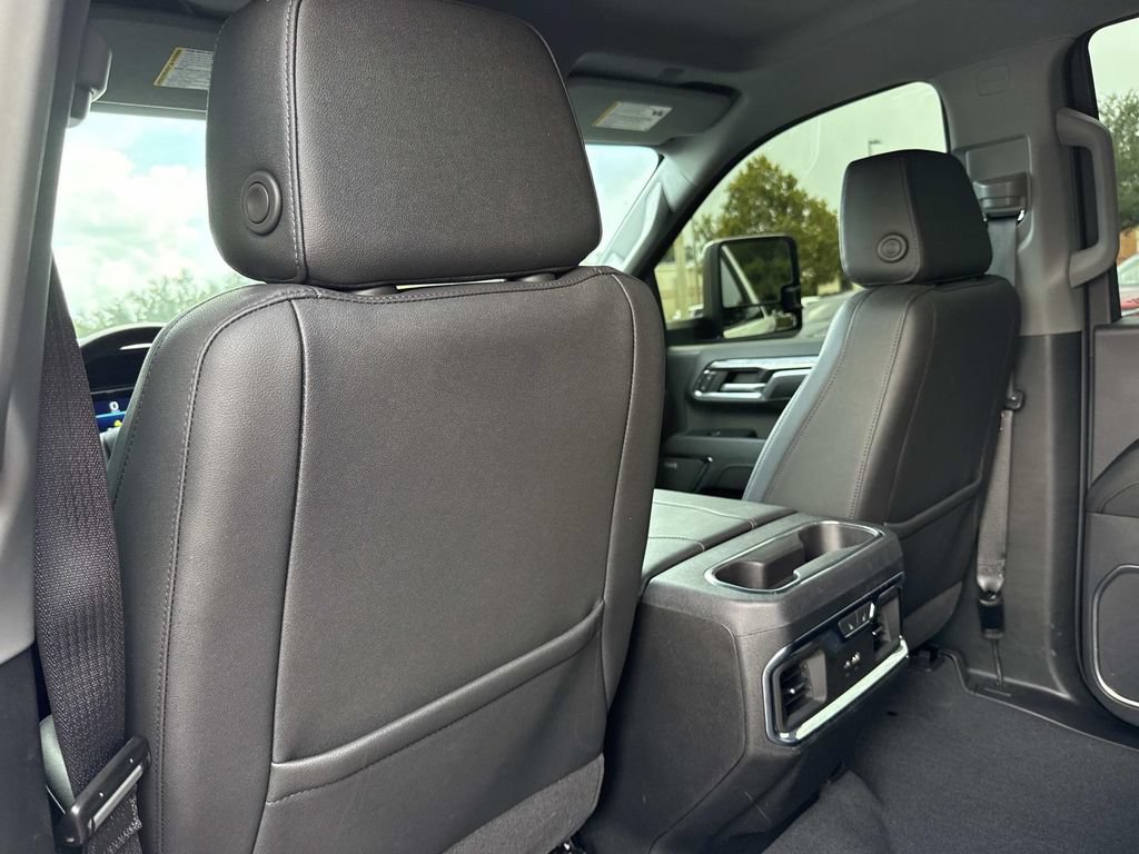 Used 2024 Chevrolet Silverado 2500 LTZ w/ LTZ Plus Package AWD/4WD image 19