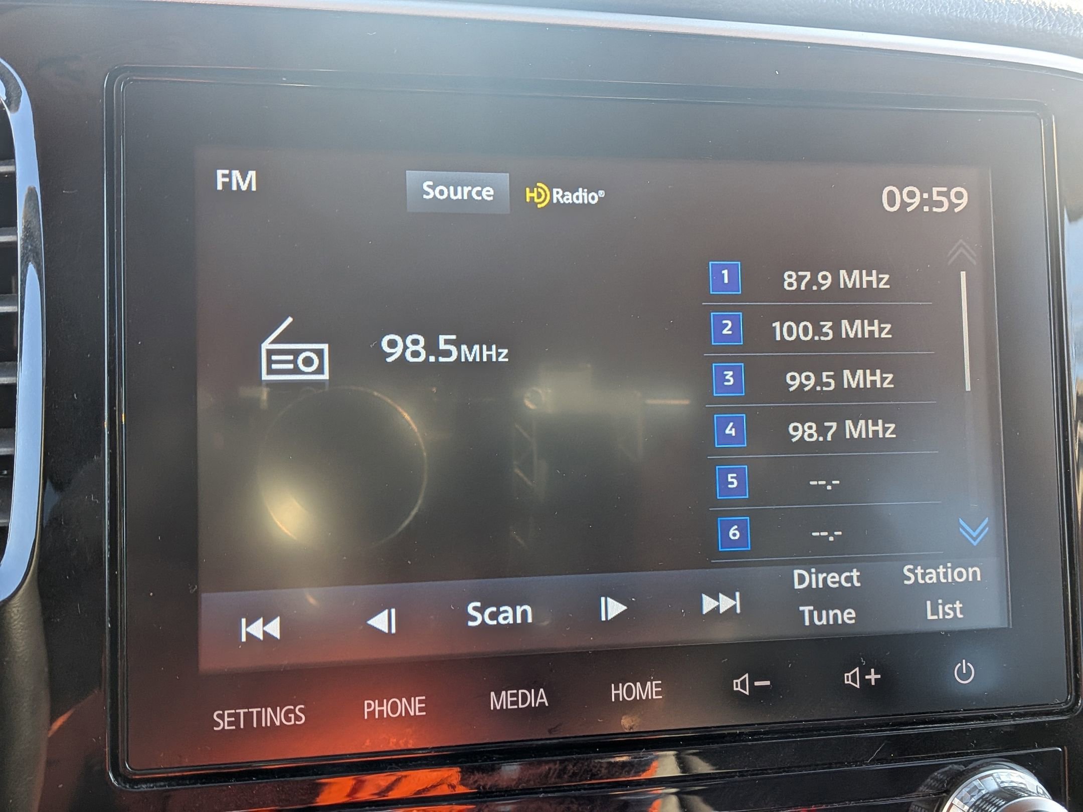 Used 2020 Mitsubishi Outlander SEL image 27