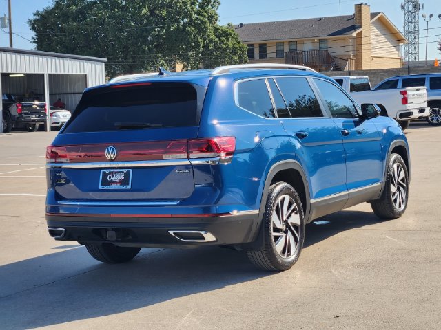 Used 2025 Volkswagen Atlas SEL AWD/4WD image 3