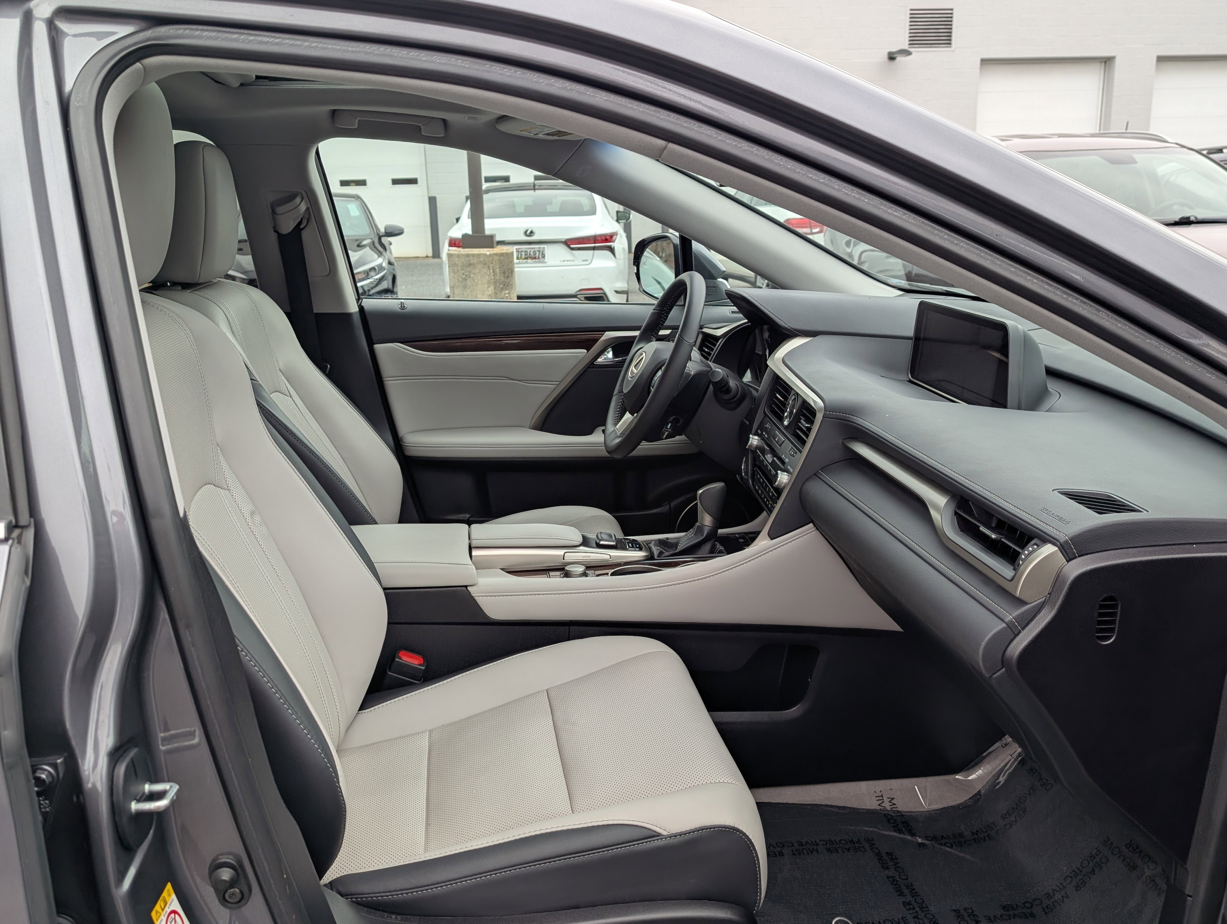 Used 2018 Lexus RX 350 350 w/ Premium Package image 11