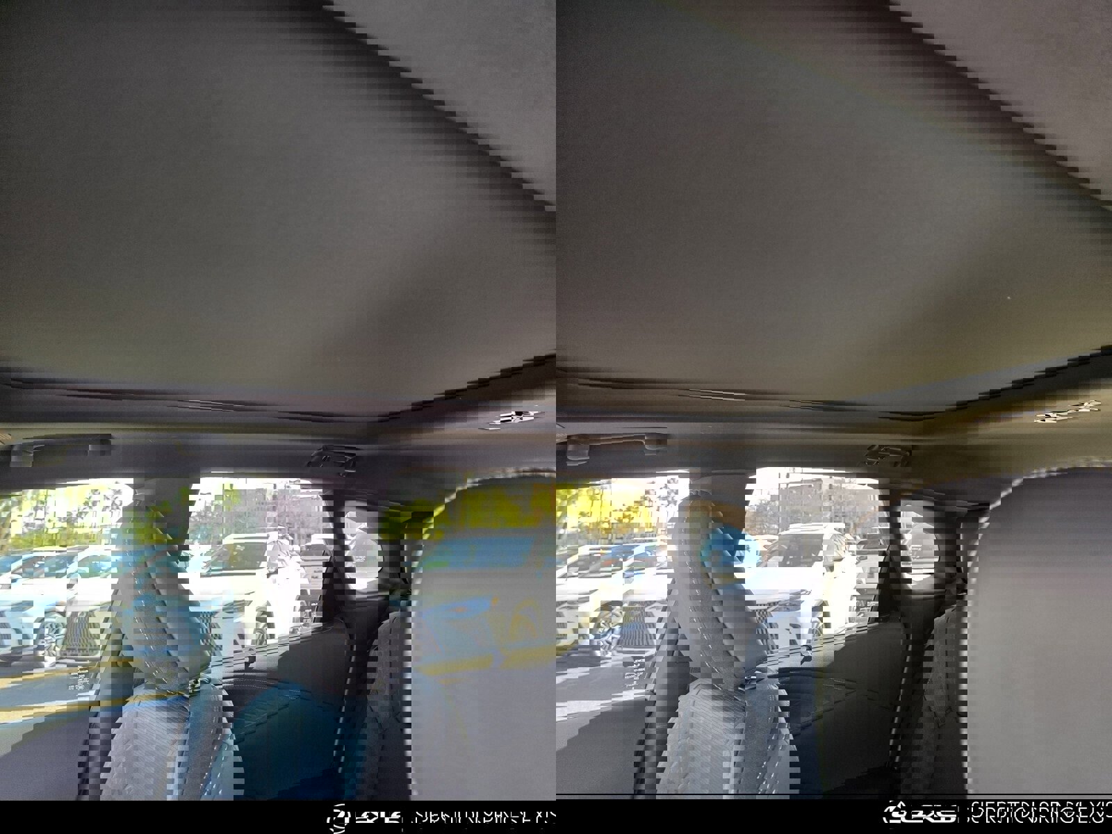 New 2026 Lexus RX 450h AWD image 14