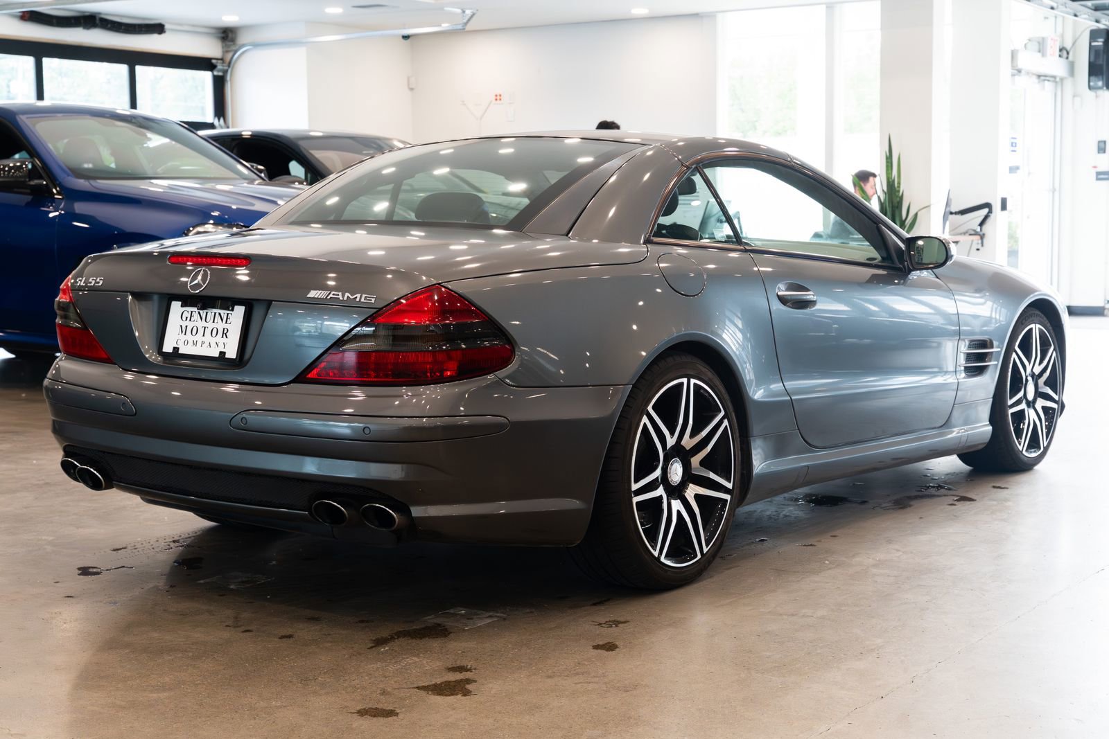 Used 2004 Mercedes-Benz SL 55 AMG image 4
