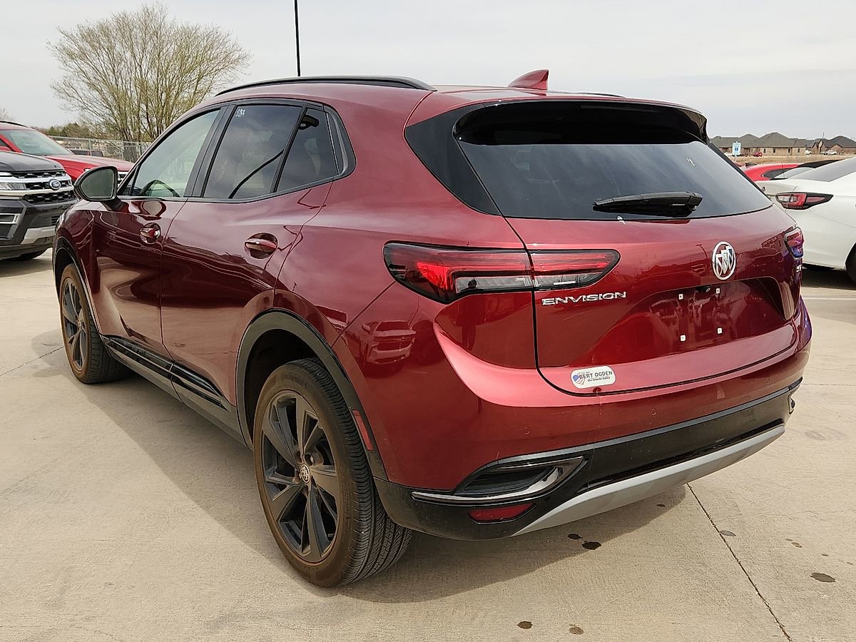 Used 2023 Buick Envision Essence w/ Sport Touring Package FWD image 2