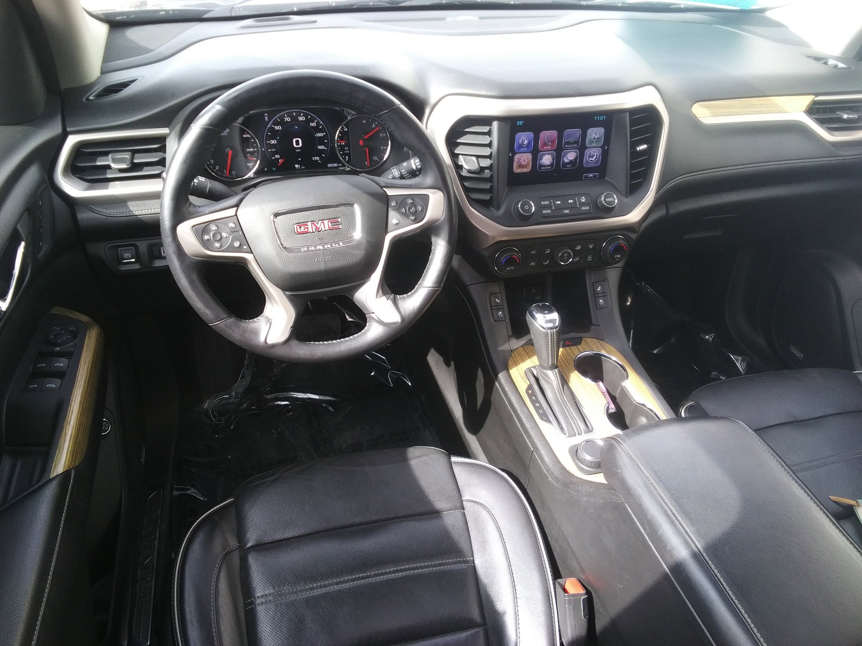 Used 2017 GMC Acadia Denali w/ Technology Package image 14