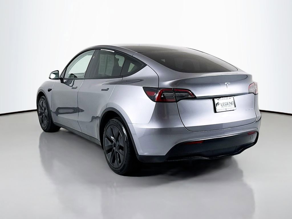 Used 2024 Tesla Model Y Long Range image 8