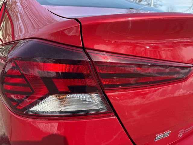 Used 2020 Hyundai Elantra SE image 30