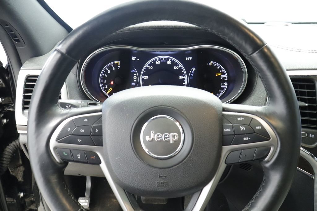 Used 2018 Jeep Grand Cherokee Limited AWD/4WD image 25