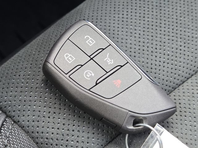 Used 2026 Chevrolet Blazer EV RS w/ Super Cruise Package AWD/4WD image 40
