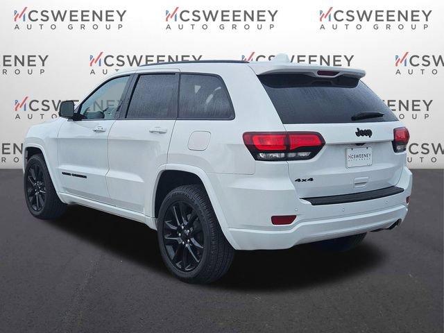 Used 2020 Jeep Grand Cherokee Altitude AWD/4WD image 3