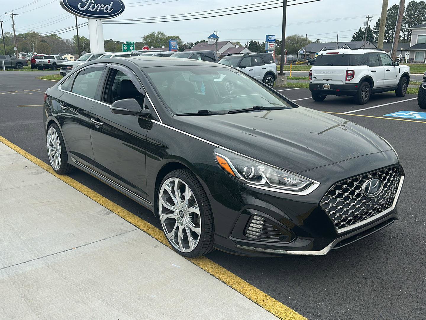 Used 2019 Hyundai Sonata Sport image 3
