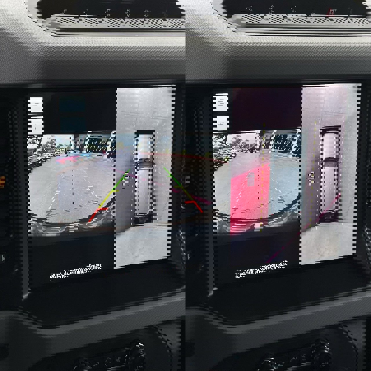 Used 2023 Ford Bronco Badlands image 18