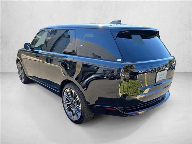 New 2025 Land Rover Range Rover Long Wheelbase SE image 7
