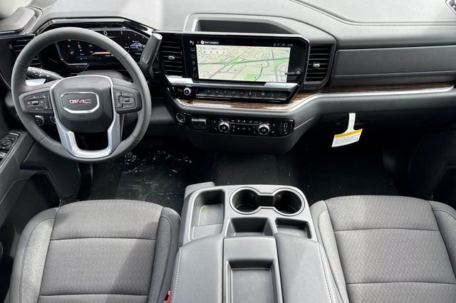 New 2026 GMC Sierra 1500 SLE w/ Preferred Package image 15