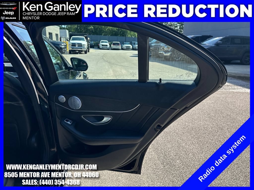 Used 2019 Mercedes-Benz C 300 4MATIC Sedan image 23