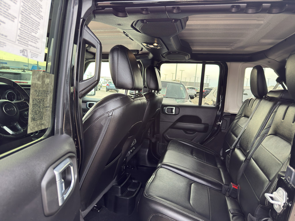Used 2021 Jeep Wrangler Unlimited Sahara w/ Cold Weather Group image 31