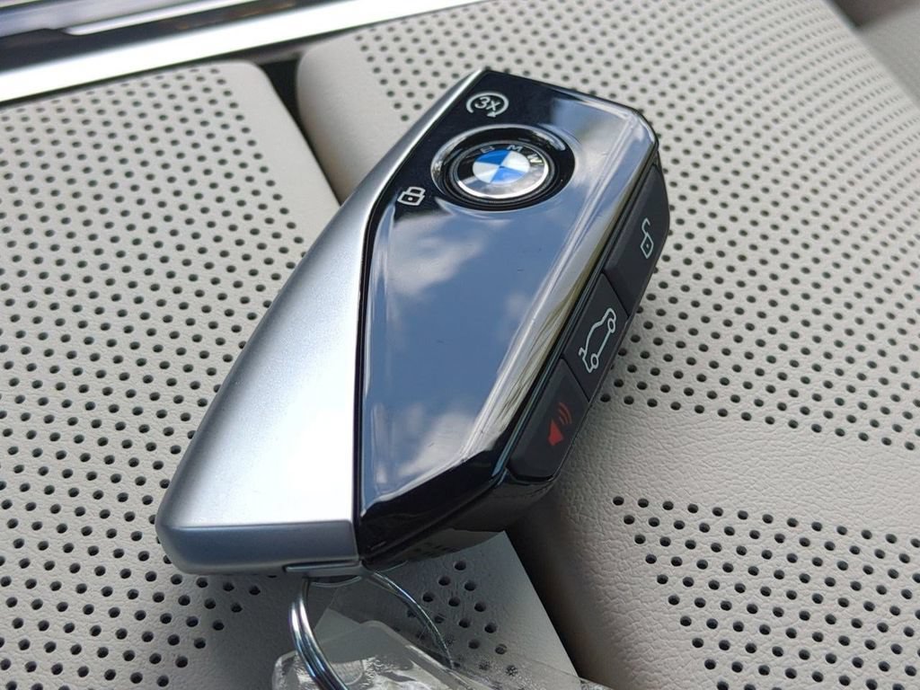 New 2026 BMW 740i xDrive AWD/4WD image 29