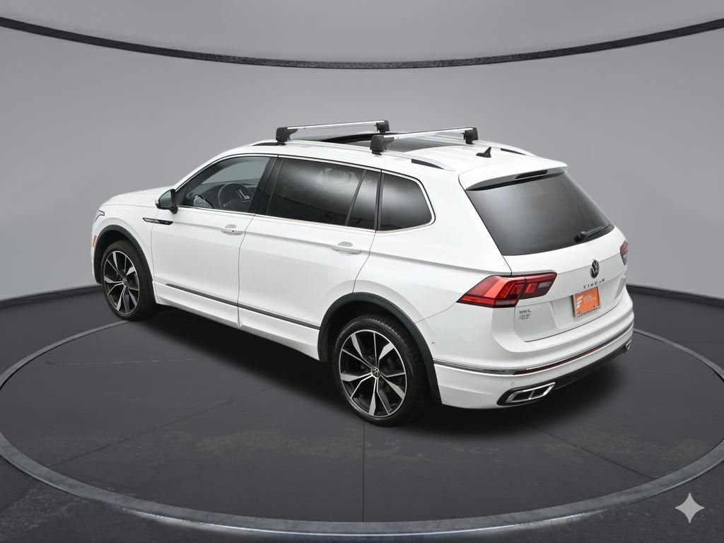 Used 2022 Volkswagen Tiguan SEL R-Line image 46