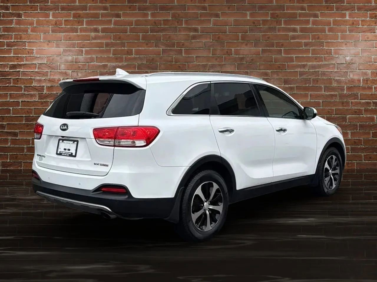 Used 2016 Kia Sorento EX w/ EX Premium Package image 6